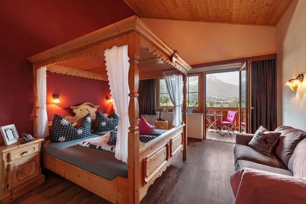 Hotel Zum Urviech -Erwachsenenhotel- (Adults Only) Ehrwald Szoba fotó